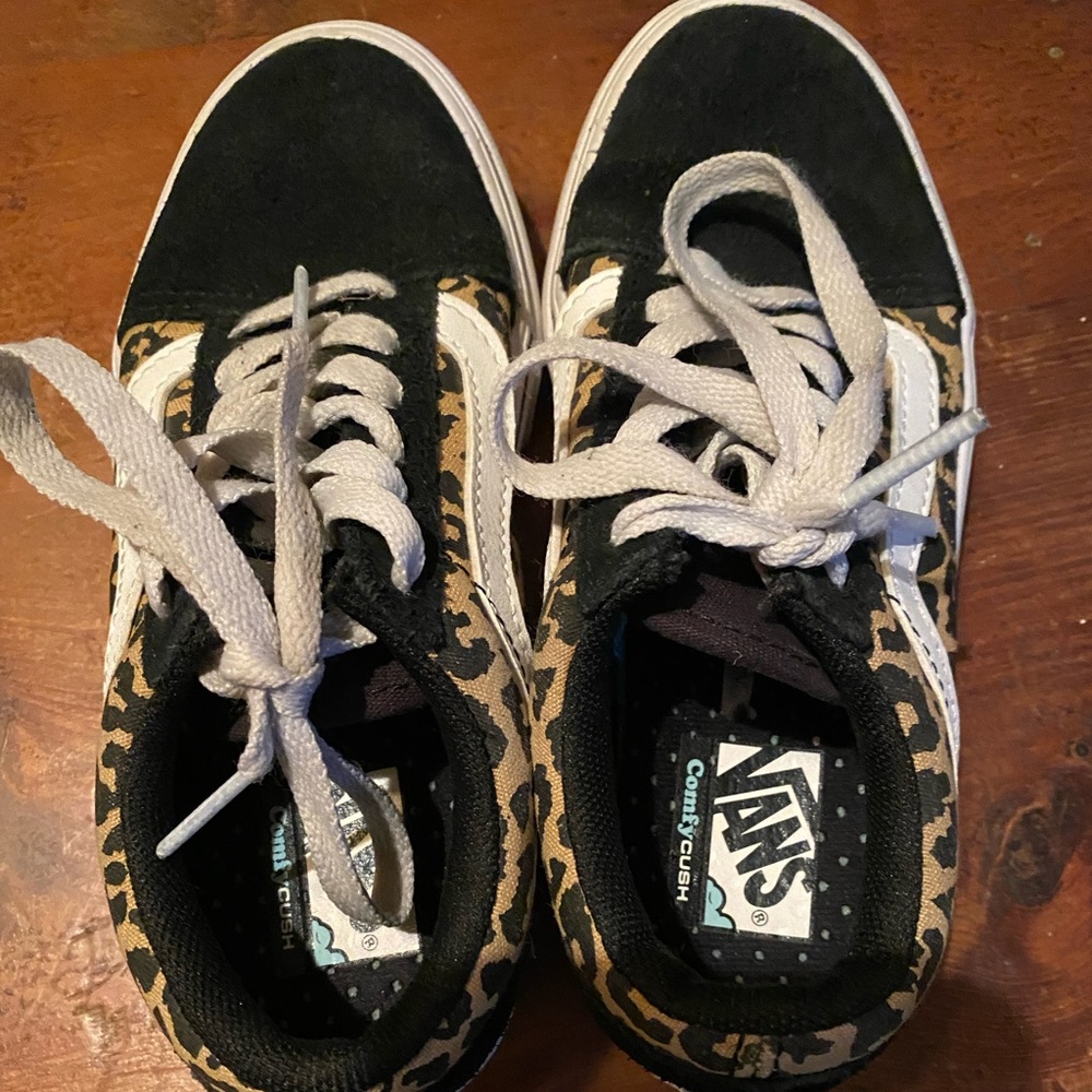 Kids van libra print size 13